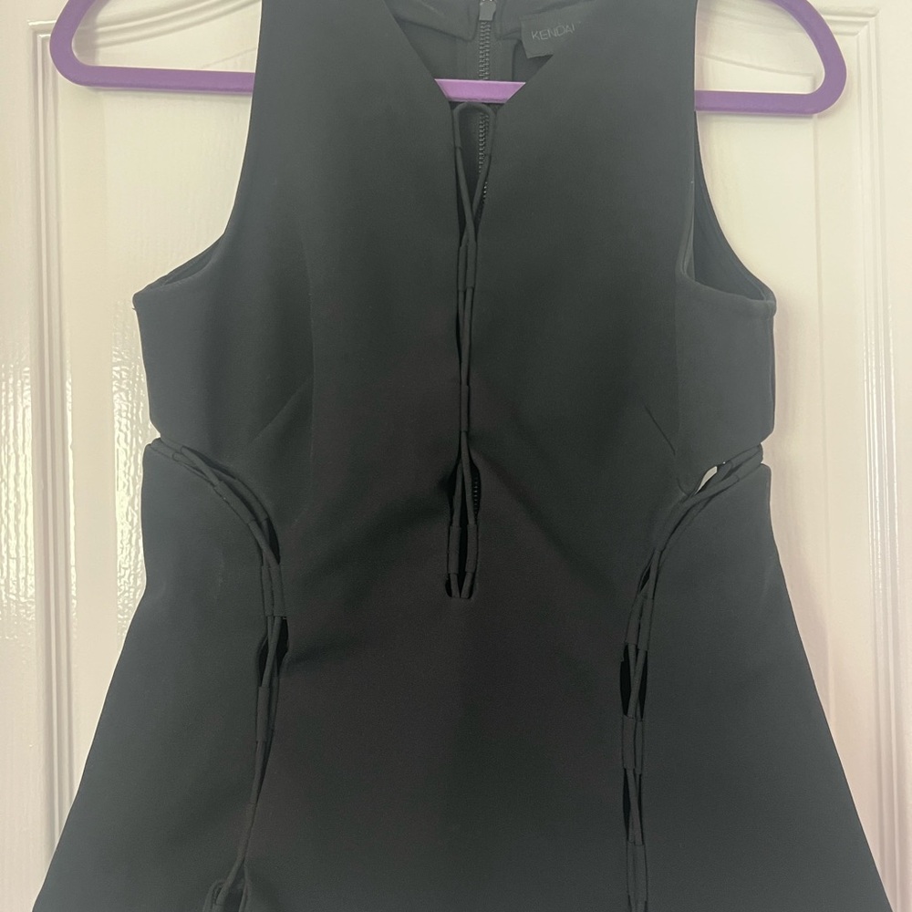 Kendall & Kylie Black Sleeveless blouse M
